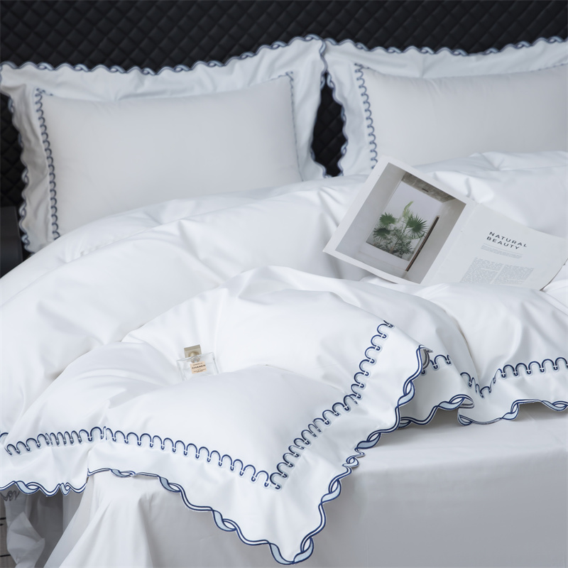 절묘한 자수 컷 디자인 350TC 면 새틴 침구 세트 절묘한 자수 컷 디자인 350TC 면 새틴 침구 세트