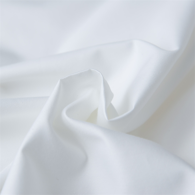 절묘한 자수 컷 디자인 350TC 면 새틴 침구 세트 절묘한 자수 컷 디자인 350TC 면 새틴 침구 세트